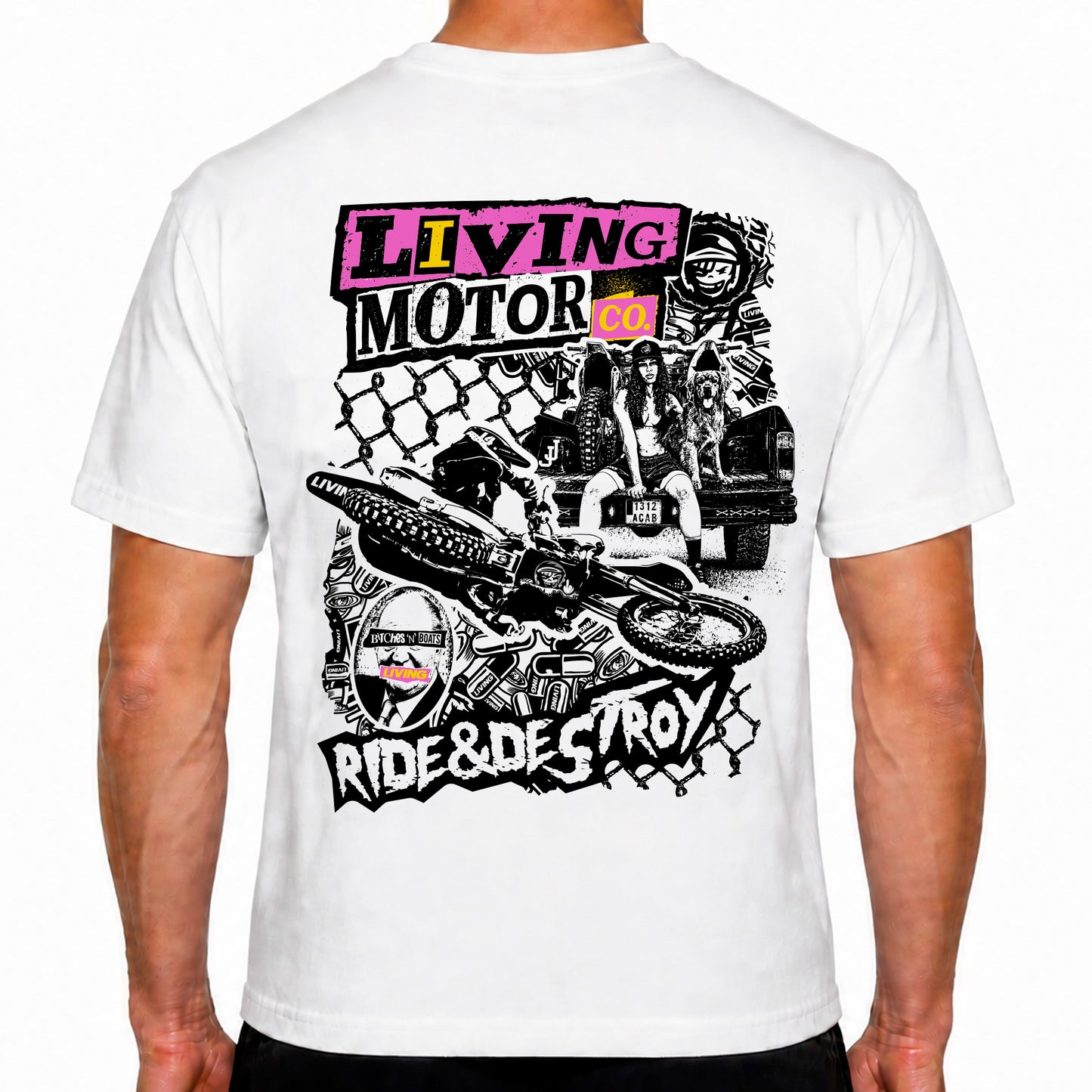 "Bitches & Boats" T-Shirt