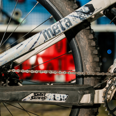 Frame Skin Ride Loco Adolf Silva